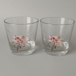 Set of 2 Matching  MCM · Poppy Flower Rocks Glasses · Botanical · Lowball